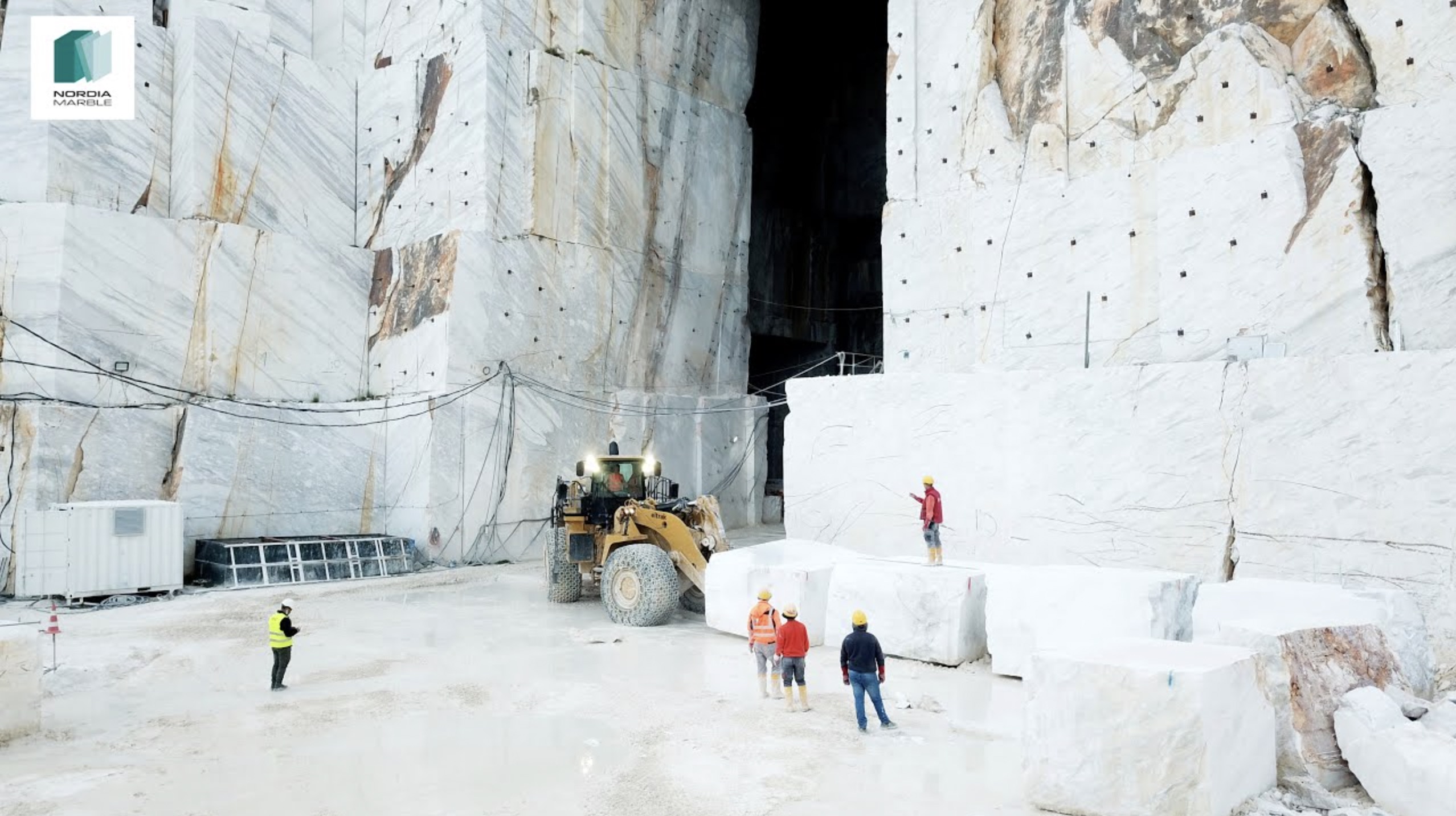 50 Fascinating Photos of Marble Quarries to Show Your Kitchen Counter