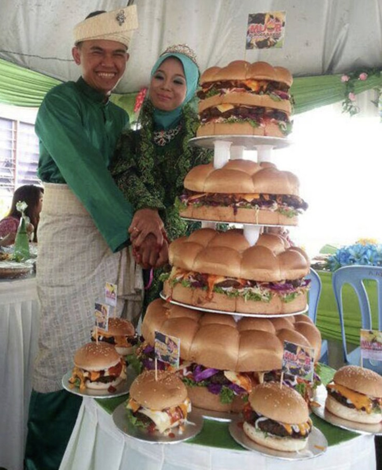 weird wedding cake