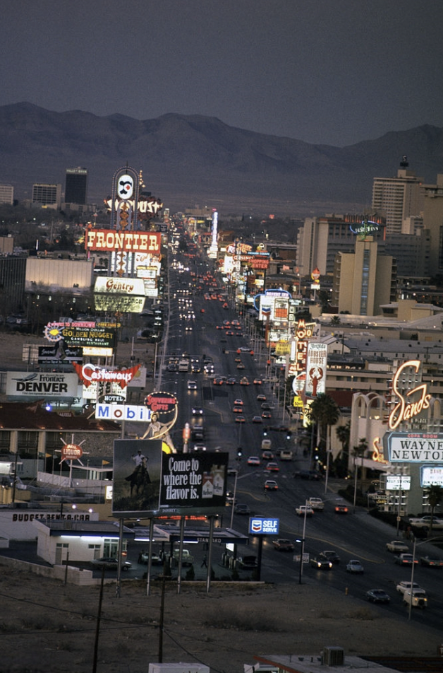 old pictures of the las vegas strip - Front Denver Mobil where Budfarmacor Wayne Newto