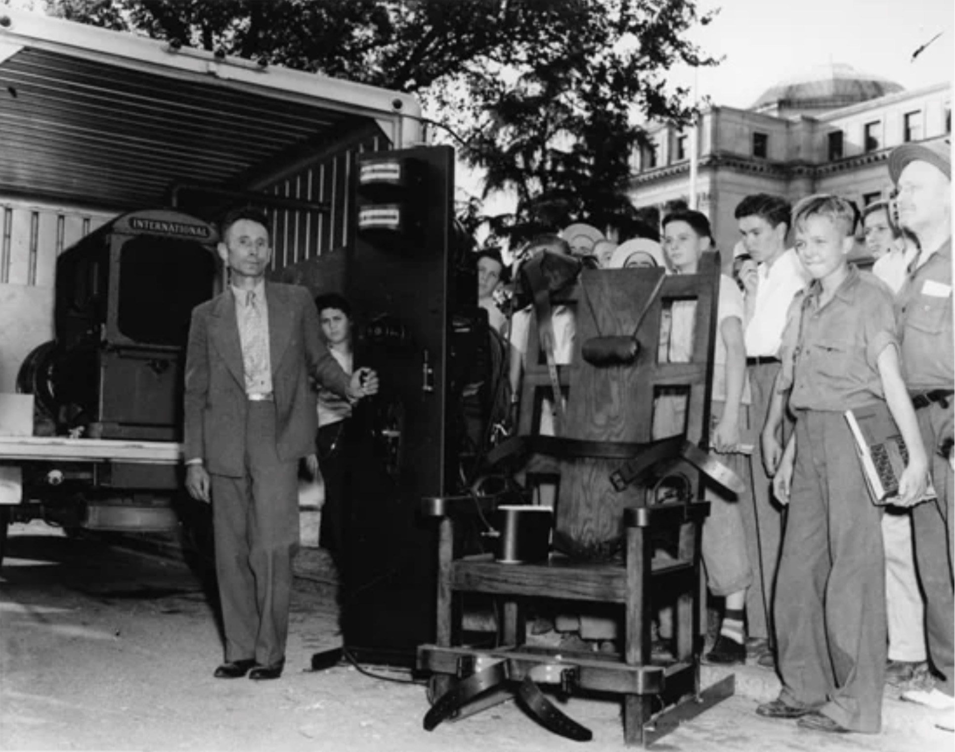 mississippi portable electric chair - International