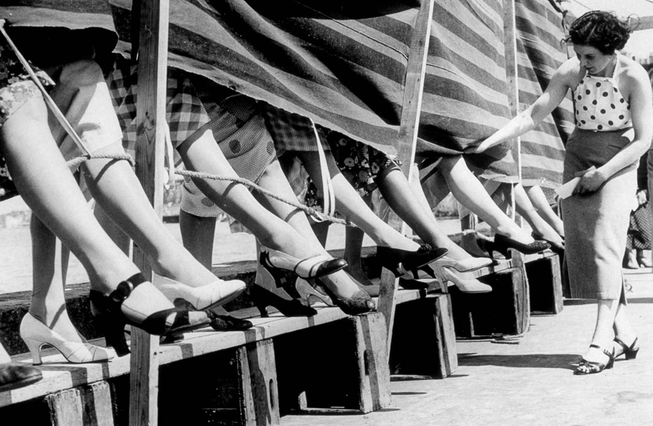 The 32 Sexiest Pics from Vintage Ankle Contests & Other Weird Pageants