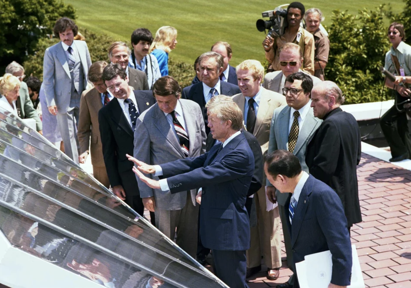 jimmy carter solar panels white house