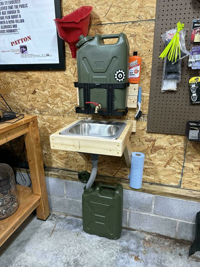 No sink in your shop? How about a DIY one?