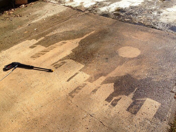 27 Super Satisfying Times People Pressure Washed Their Way to Perfection