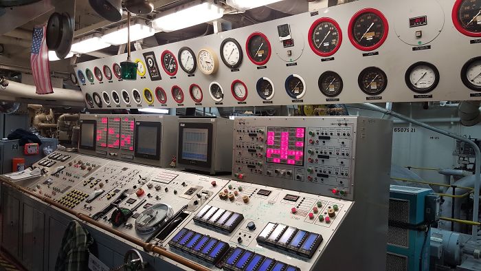 The engine room of a steamship.