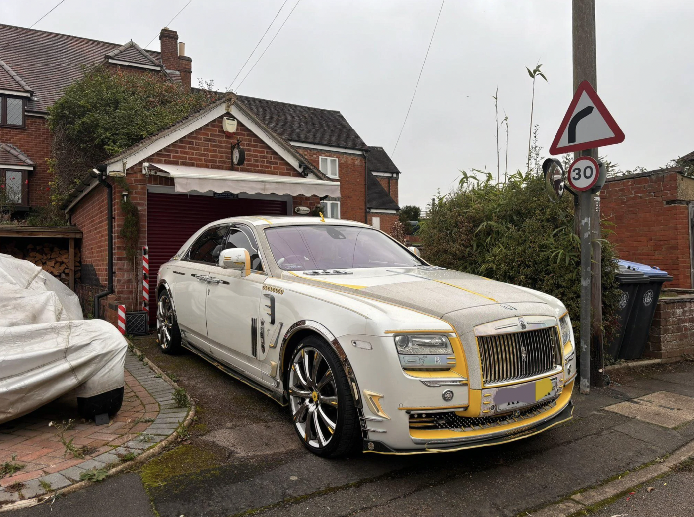 rolls-royce phantom - 30