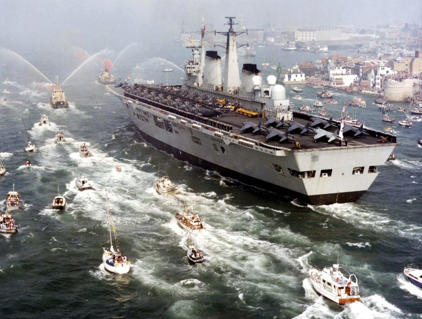 hms invincible falklands