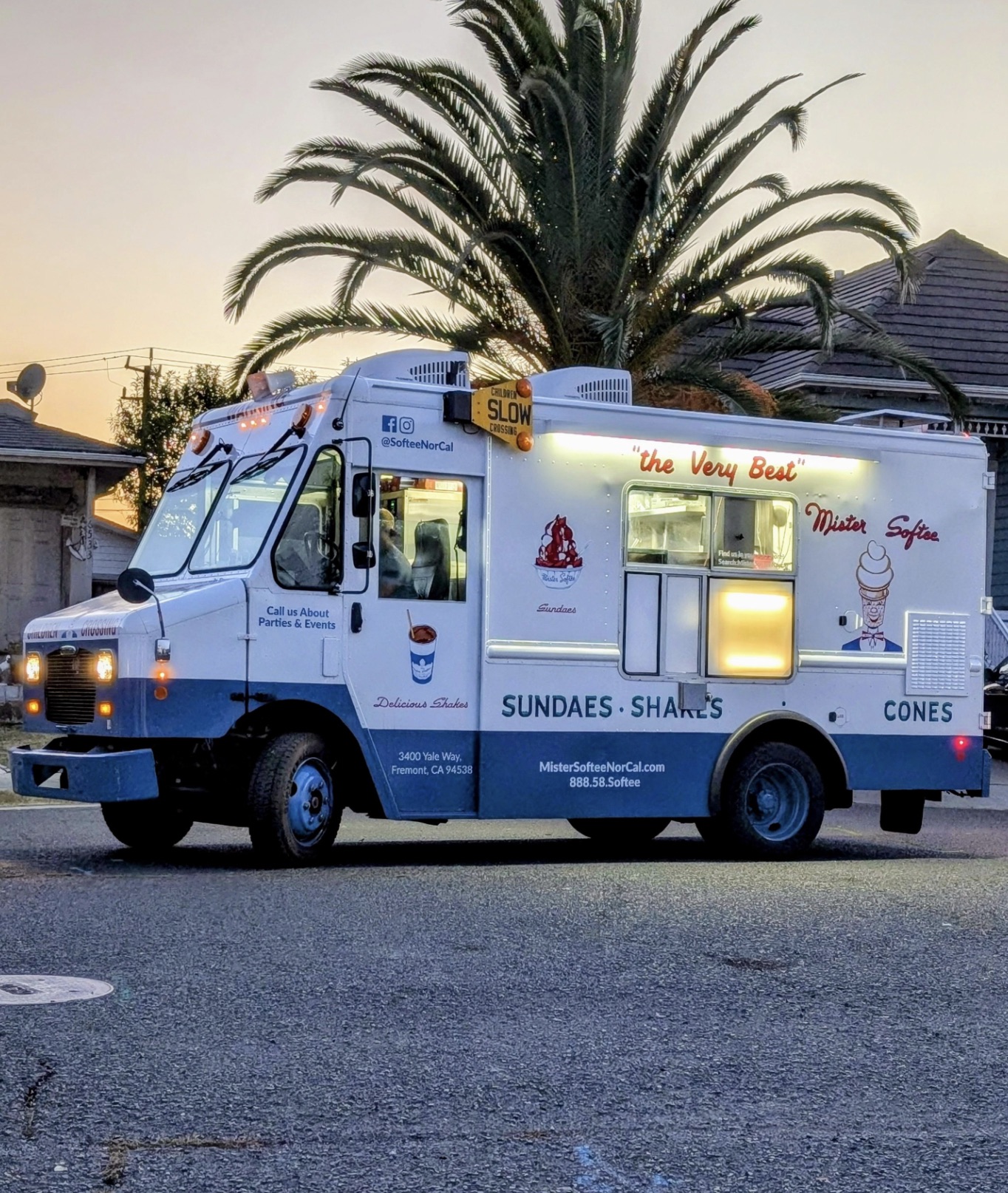 van - Slow the Very Best Mister Soften Sundaes Cones