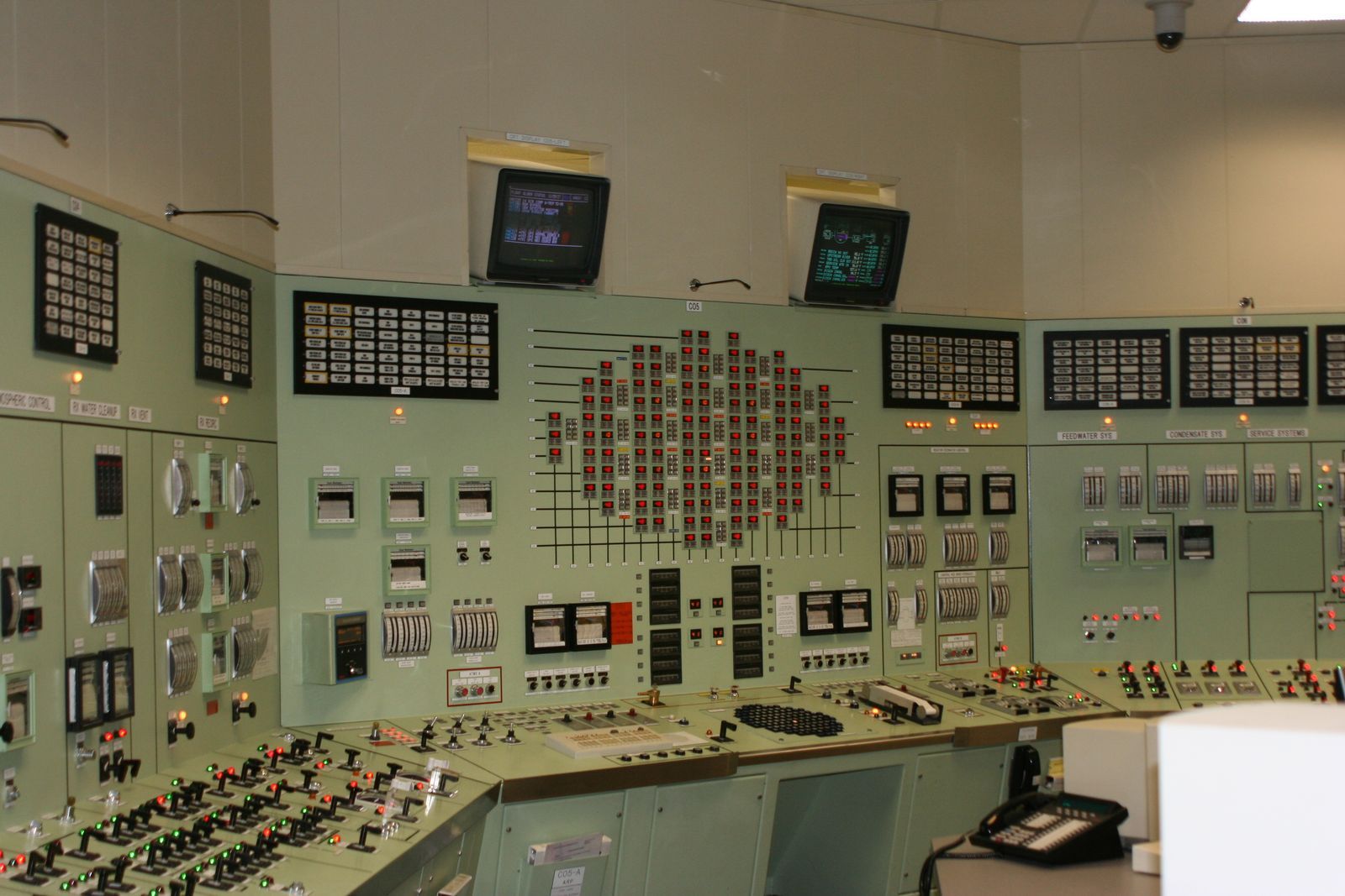 53 Vintage Control Rooms with Lots of Buttons to Play With