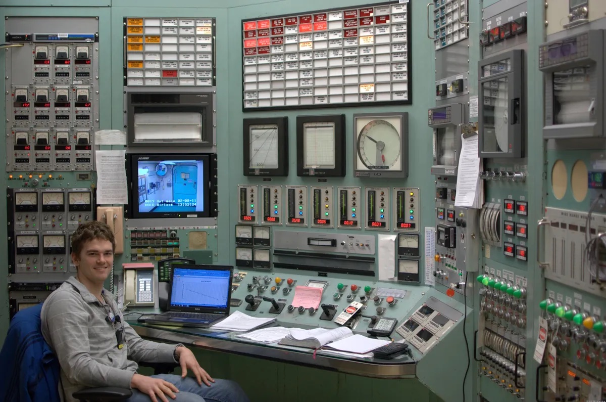 53 Vintage Control Rooms with Lots of Buttons to Play With