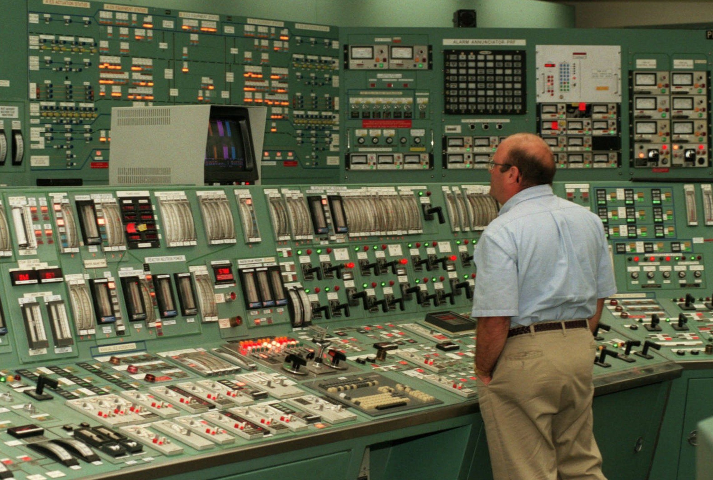 53 Vintage Control Rooms with Lots of Buttons to Play With