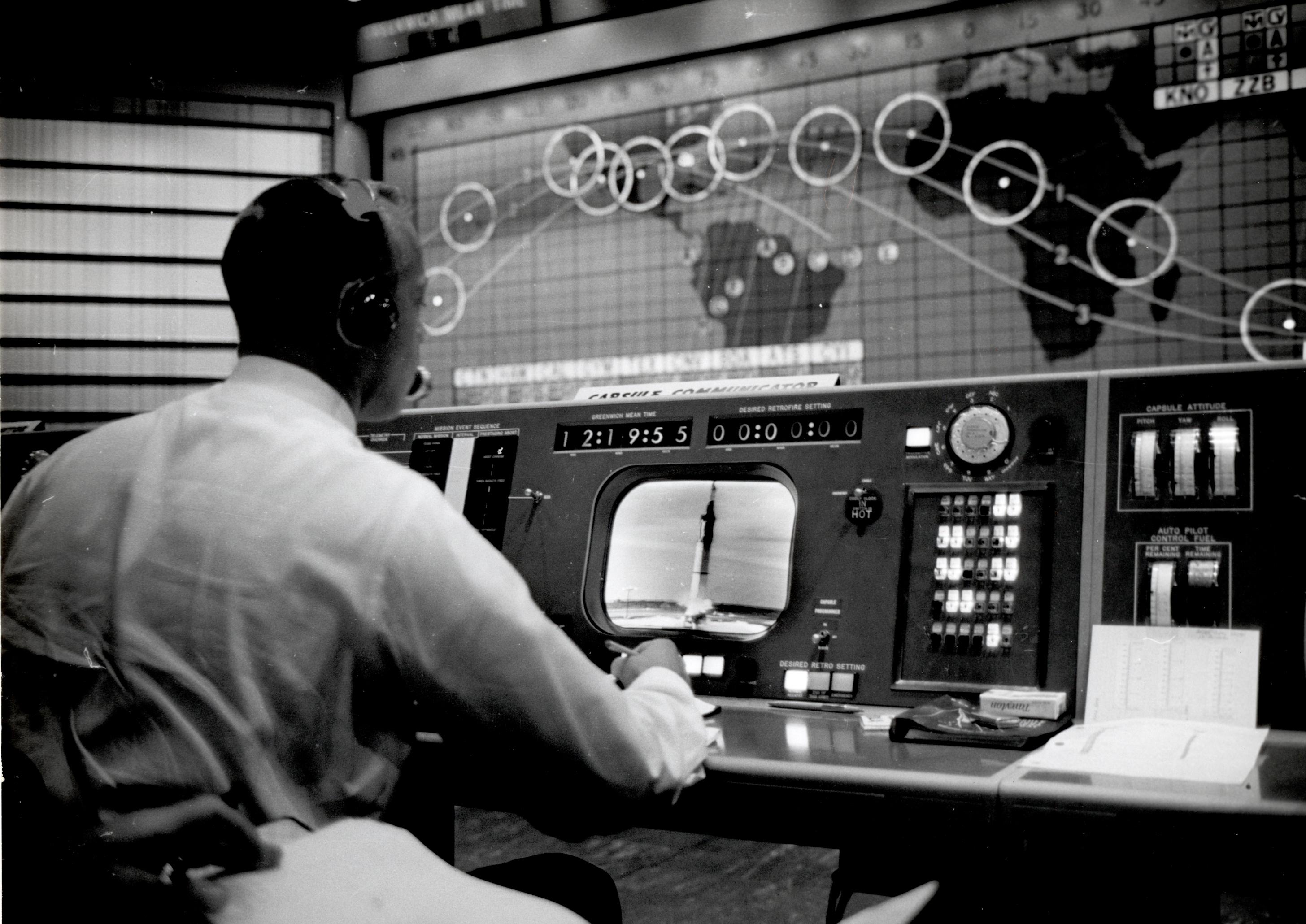 53 Vintage Control Rooms with Lots of Buttons to Play With