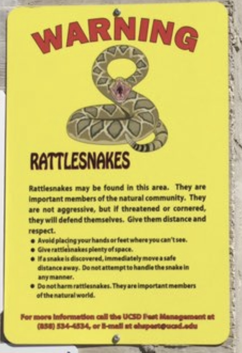 31 Warning Signs Promising a Painful Death | eBaum's World