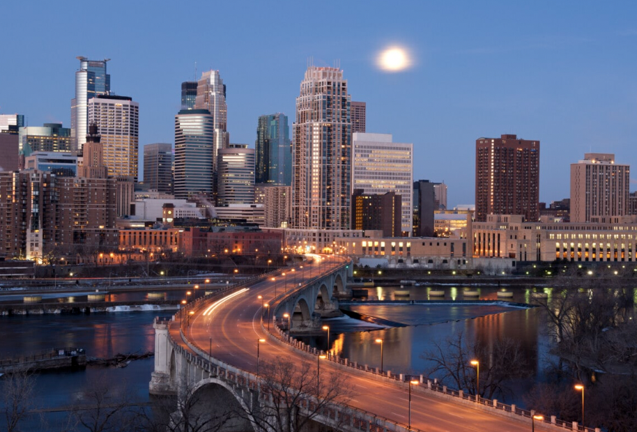 minneapolis minnesota skyline