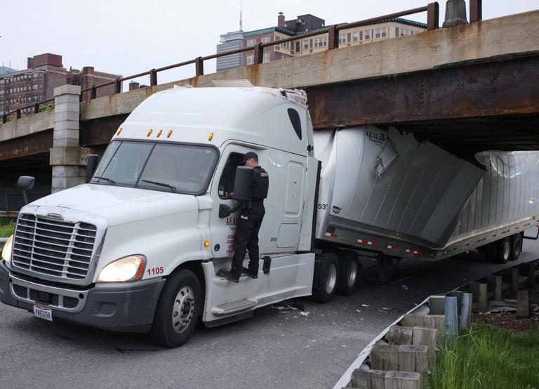 23 Truck Drivers Who Swore They Could Fit Under That Bridge