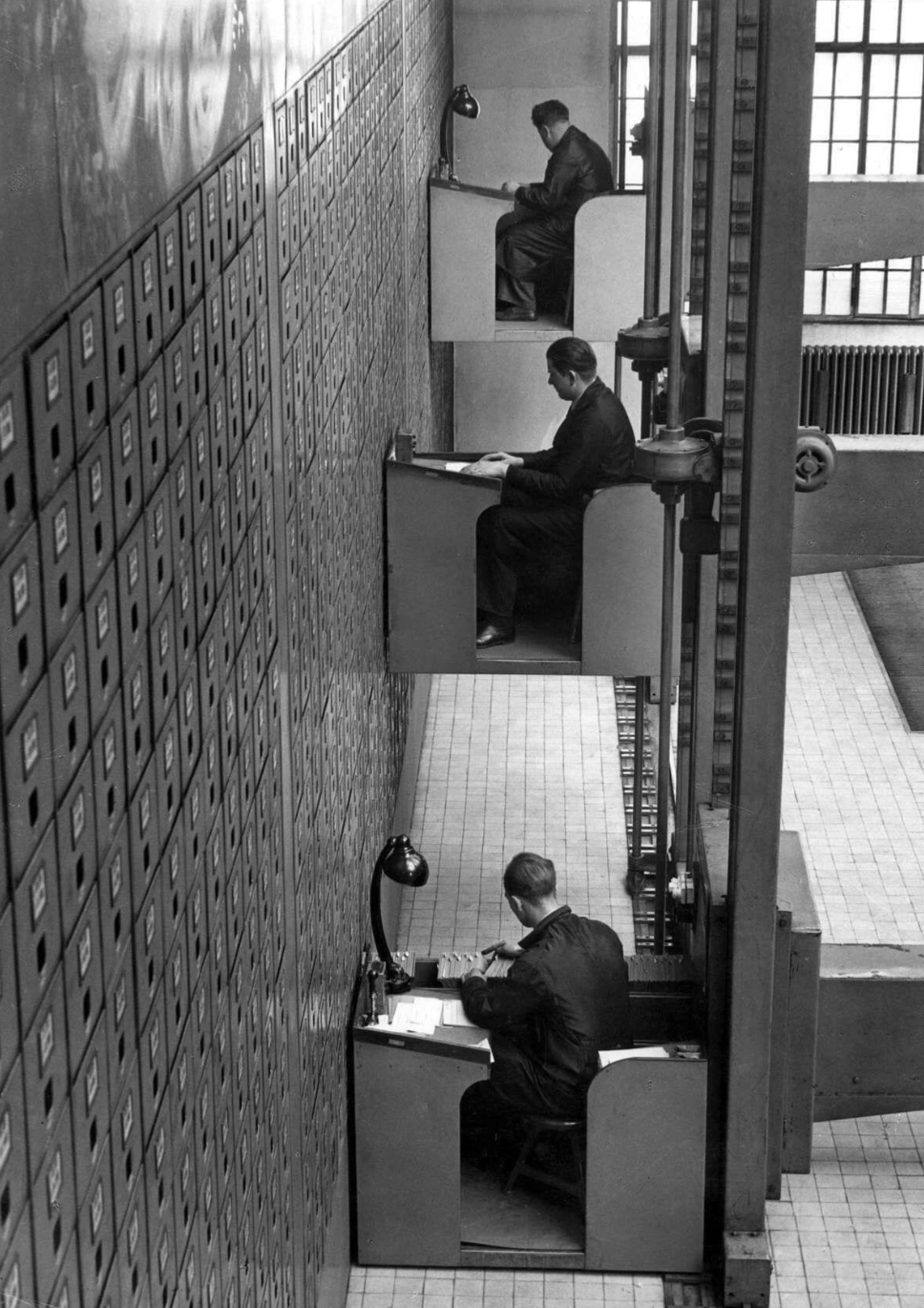 offices of the central social institution prague