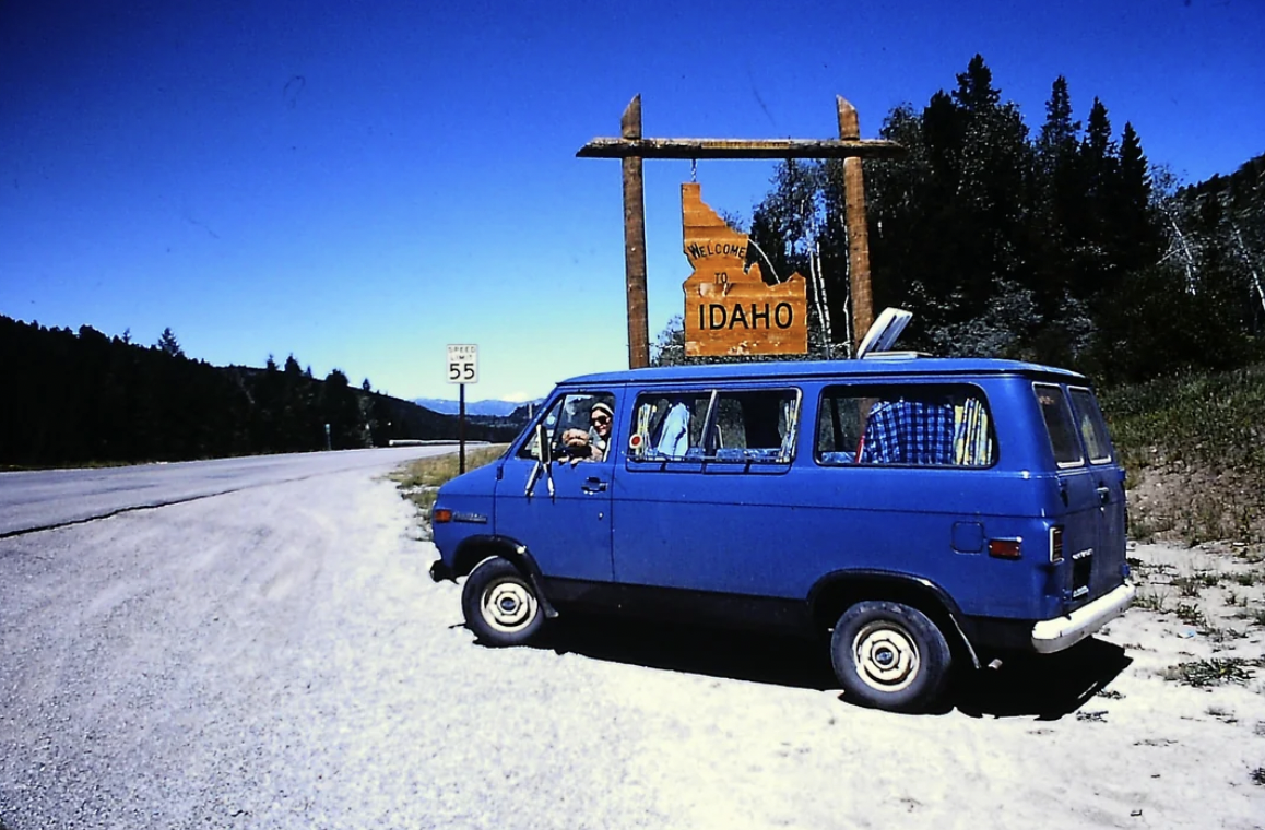 compact van - 55 Idaho