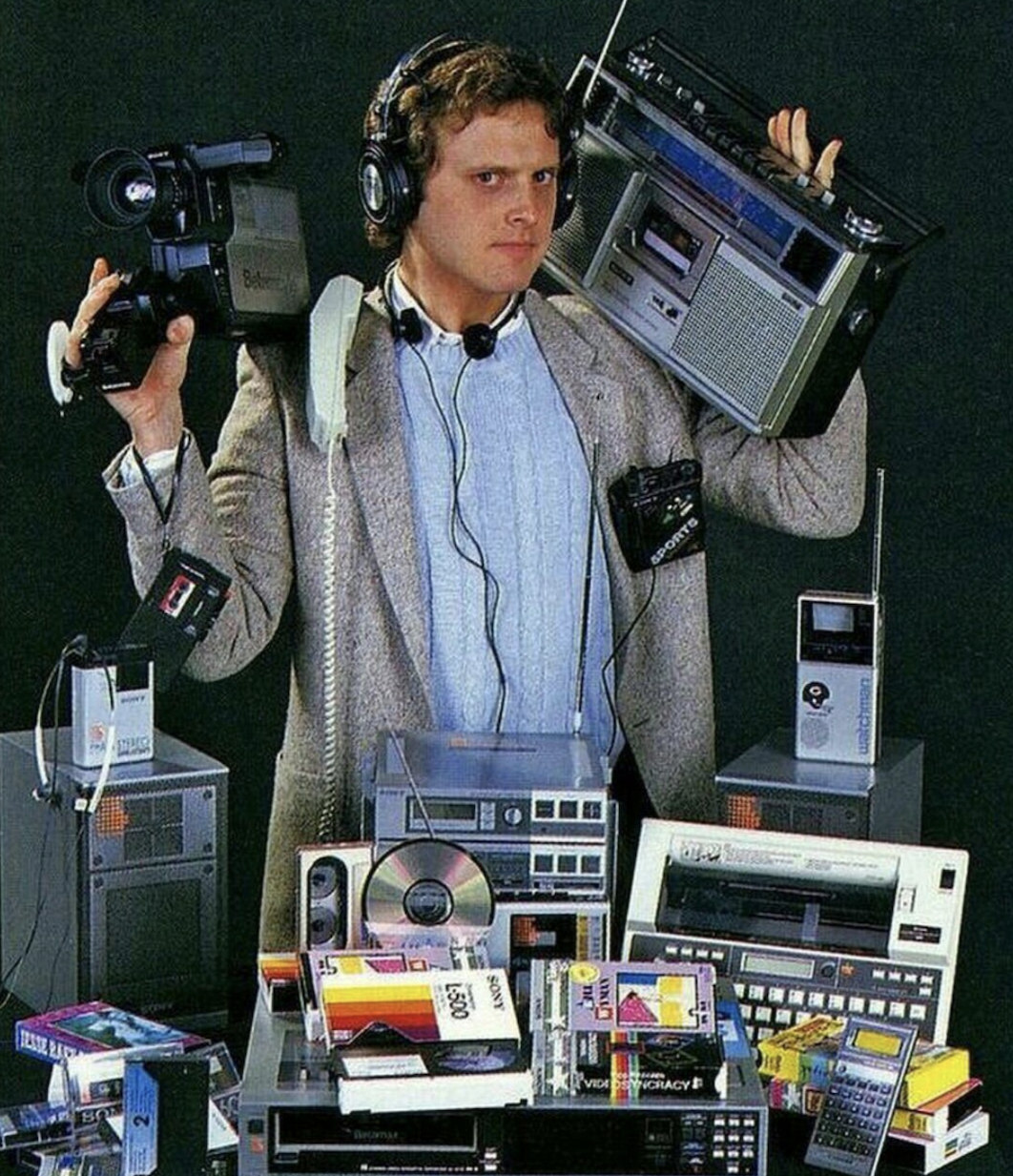 all this fits in your pocket now - 800