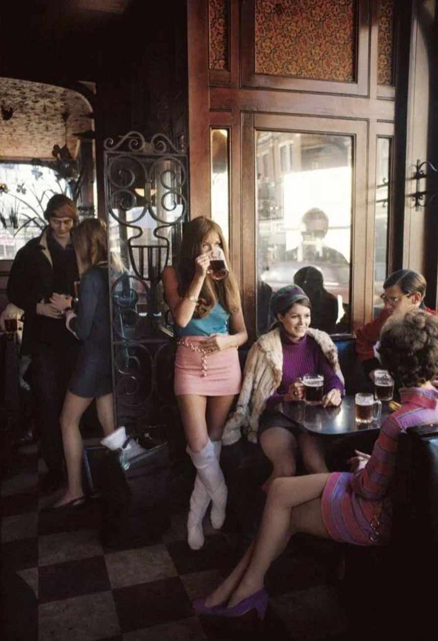 1960s pub london