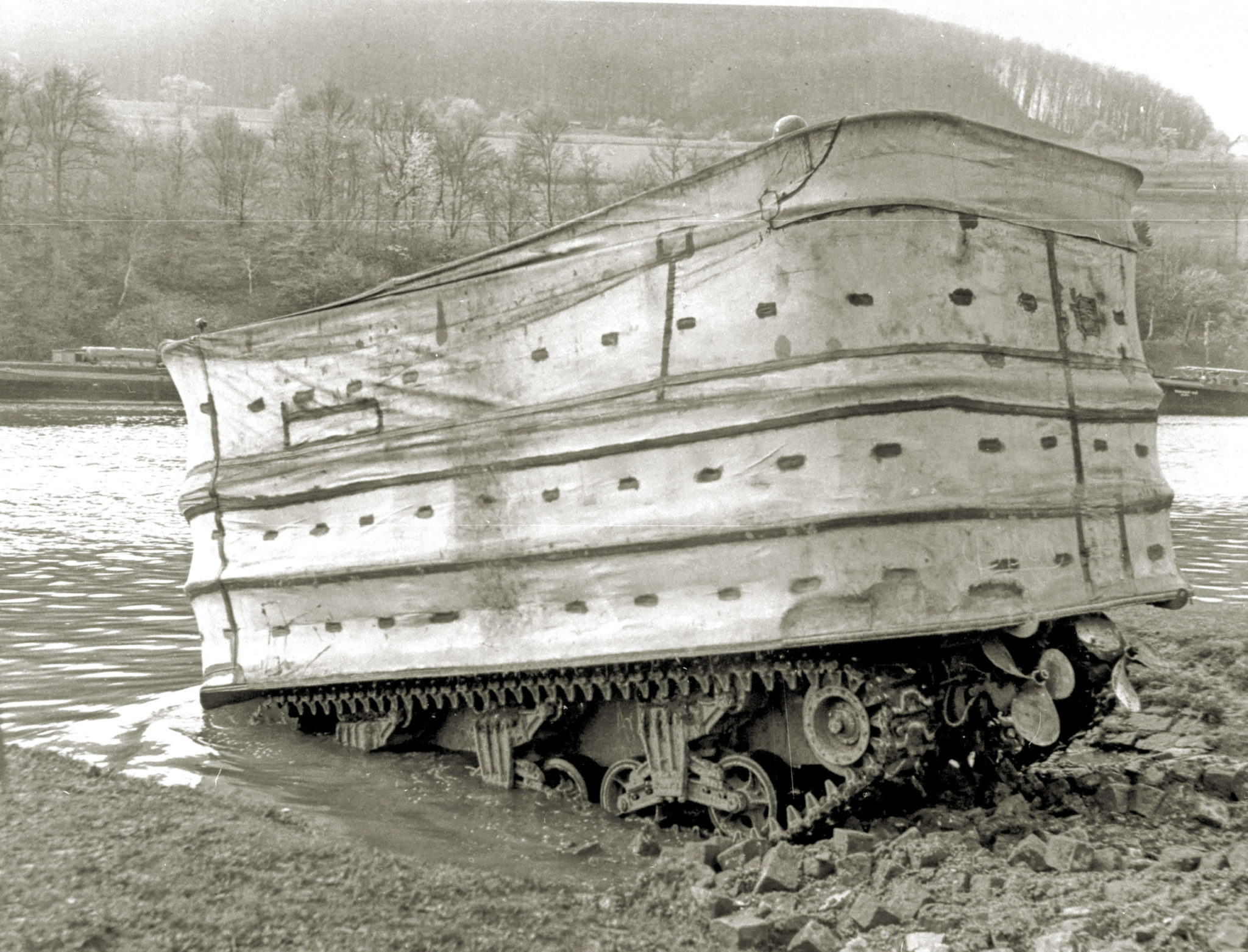 amphibious sherman