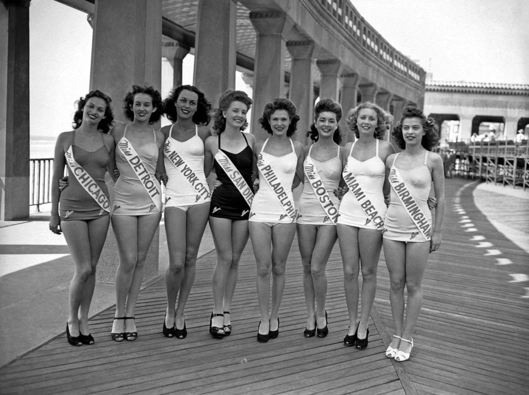 1940s america - Birmingham Miami Beach The Boston Philadelphi Miss San Die New York City Detroit Chicago