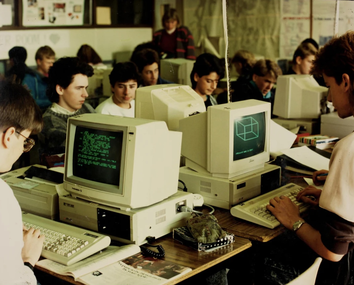 80s high school computer lab - Room Somong 124 Print Shillary Mae Is St.