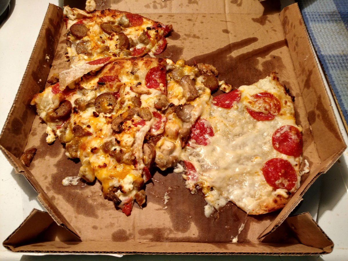 28 Pizza Disasters We Wouldn’t Wish On Our Worst Enemies