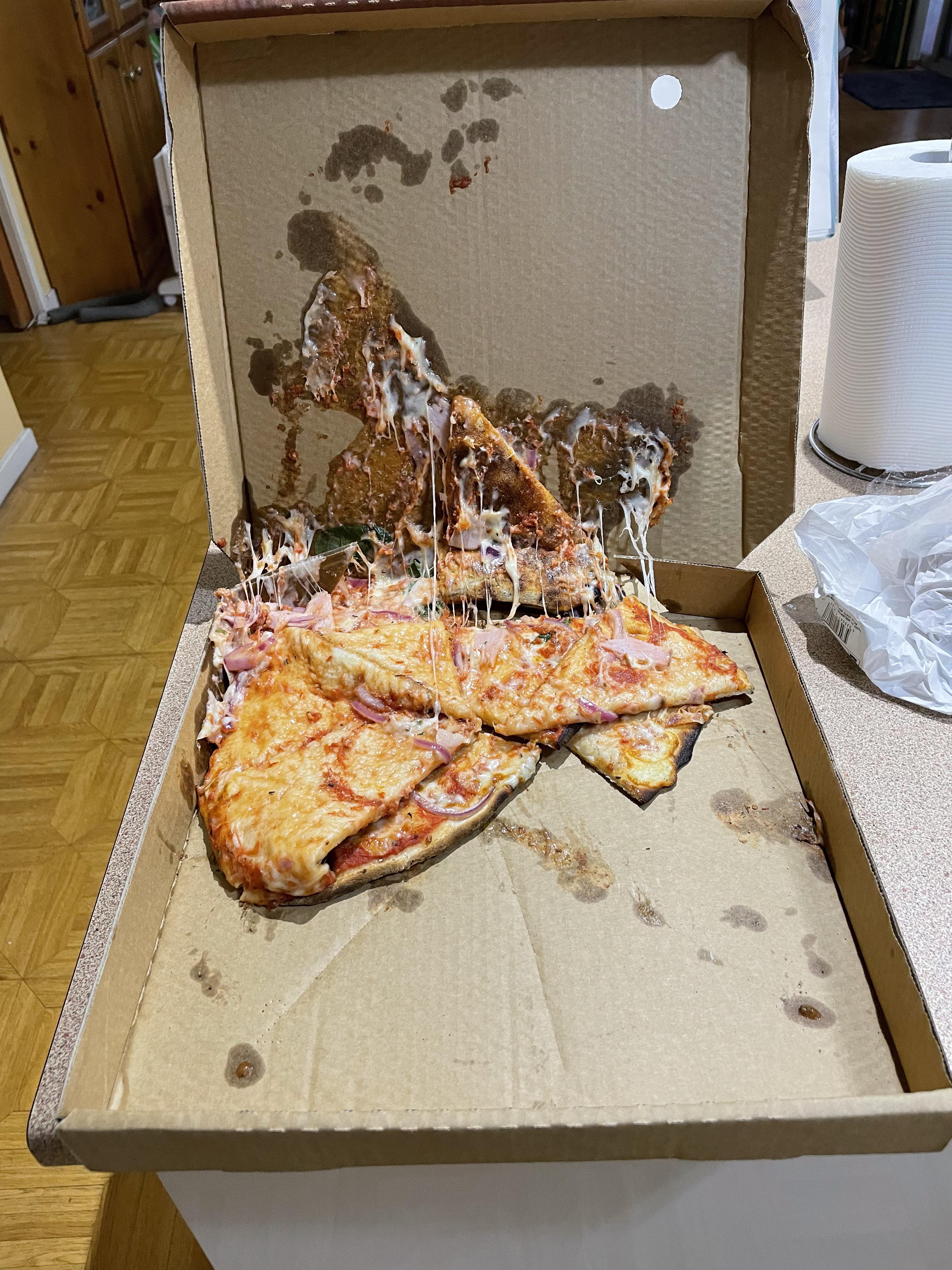 28 Pizza Disasters We Wouldn’t Wish On Our Worst Enemies