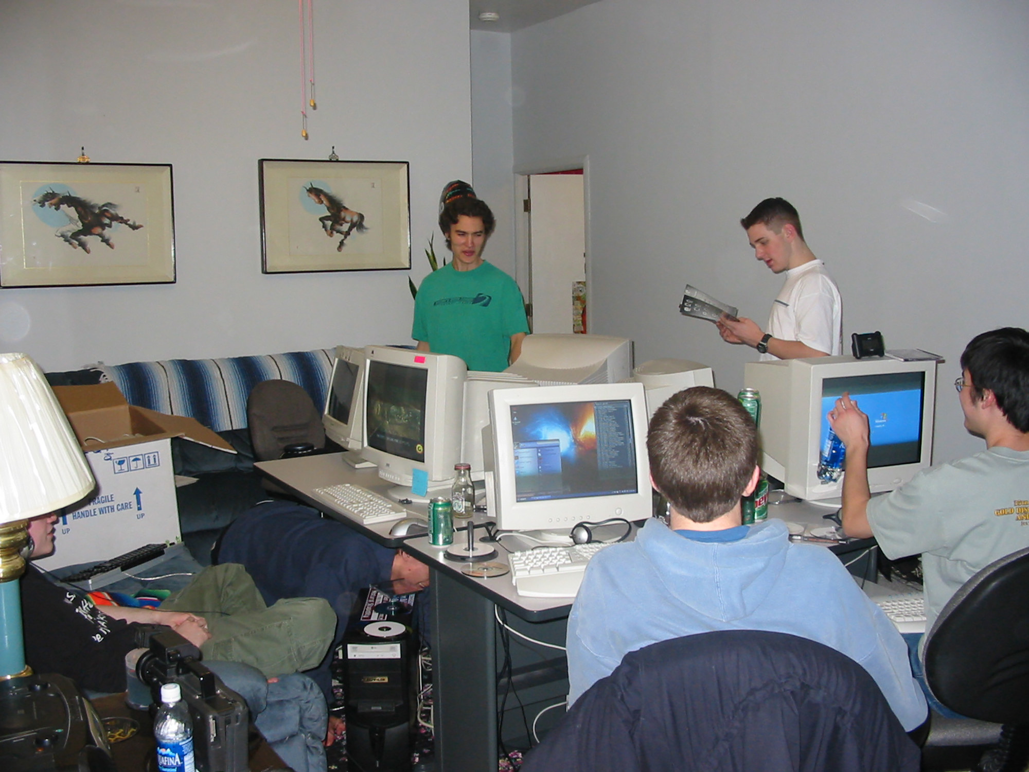 30 Pictures of LAN Parties You Can Smell