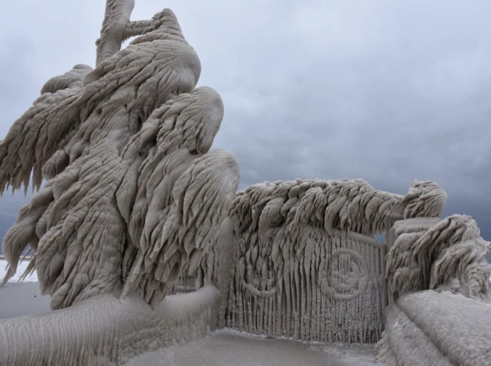 43 Ice Storms That Turned the World into a Winter Wasteland