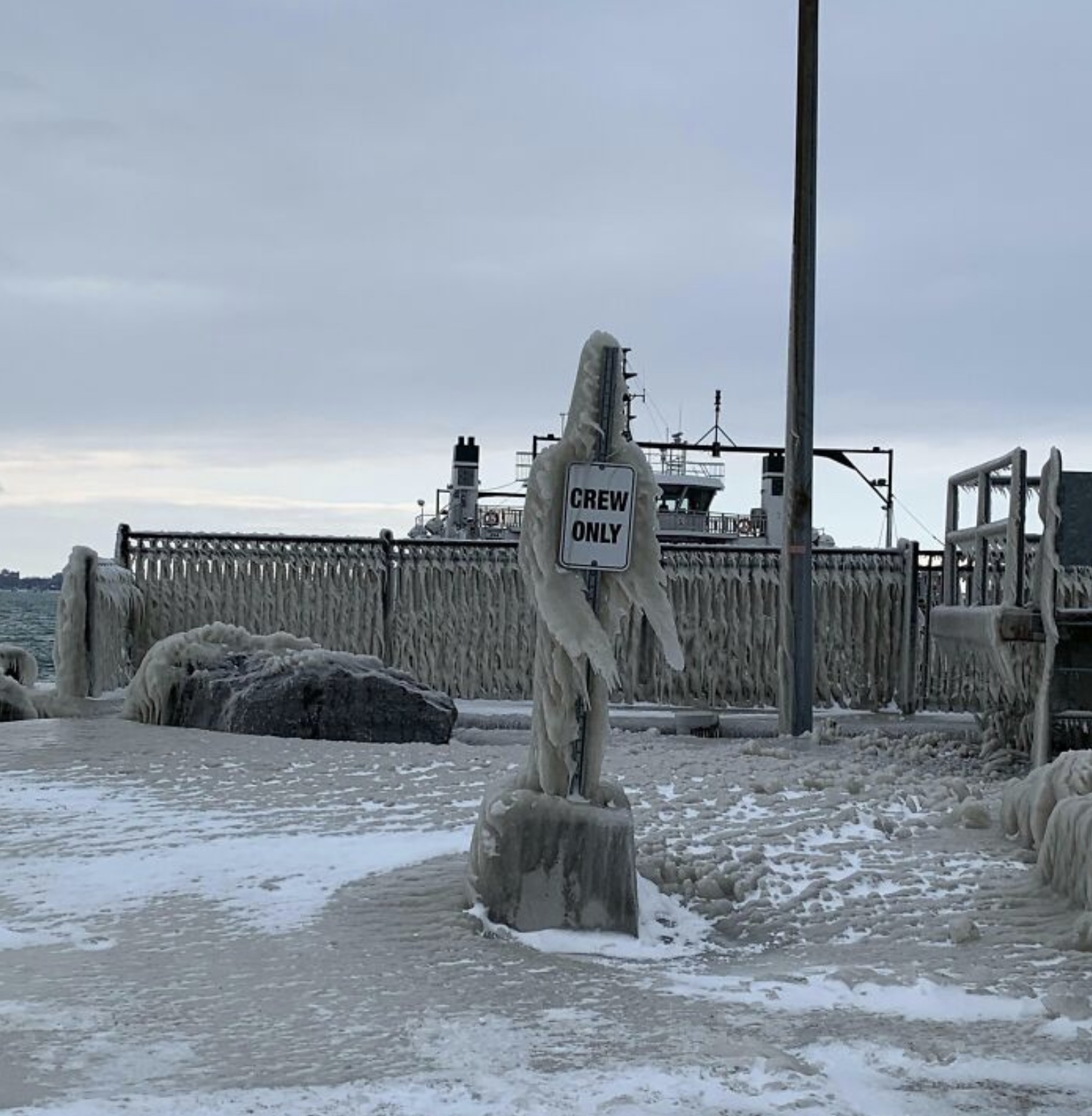 43 Ice Storms That Turned the World into a Winter Wasteland