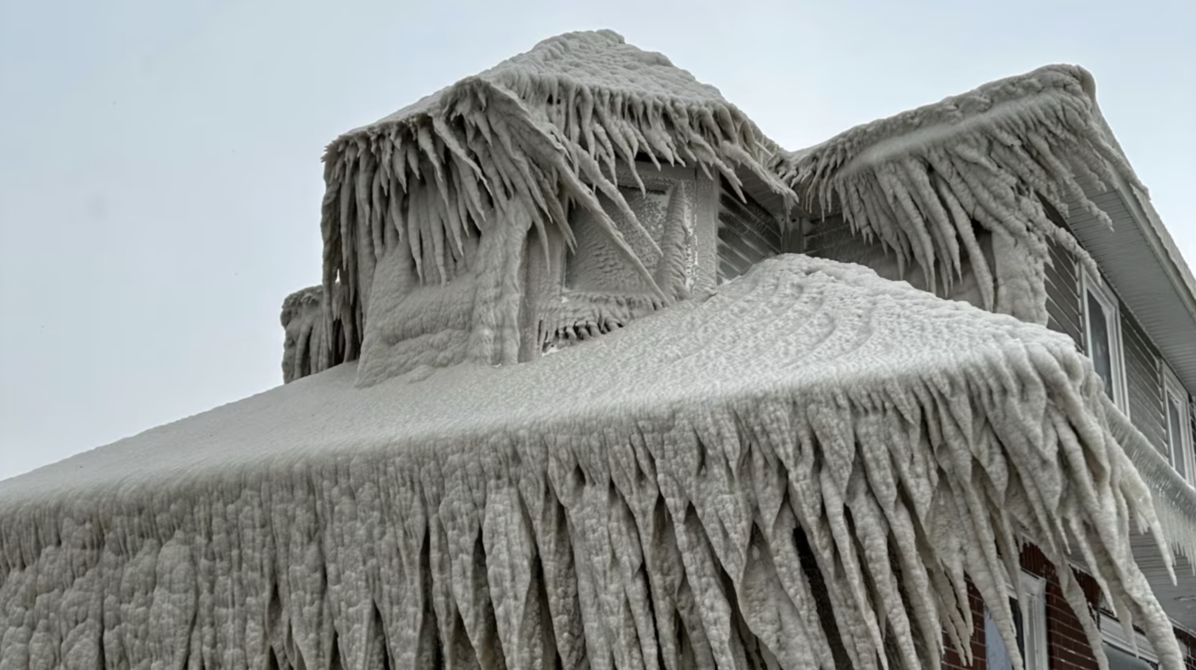 43 Ice Storms That Turned the World into a Winter Wasteland