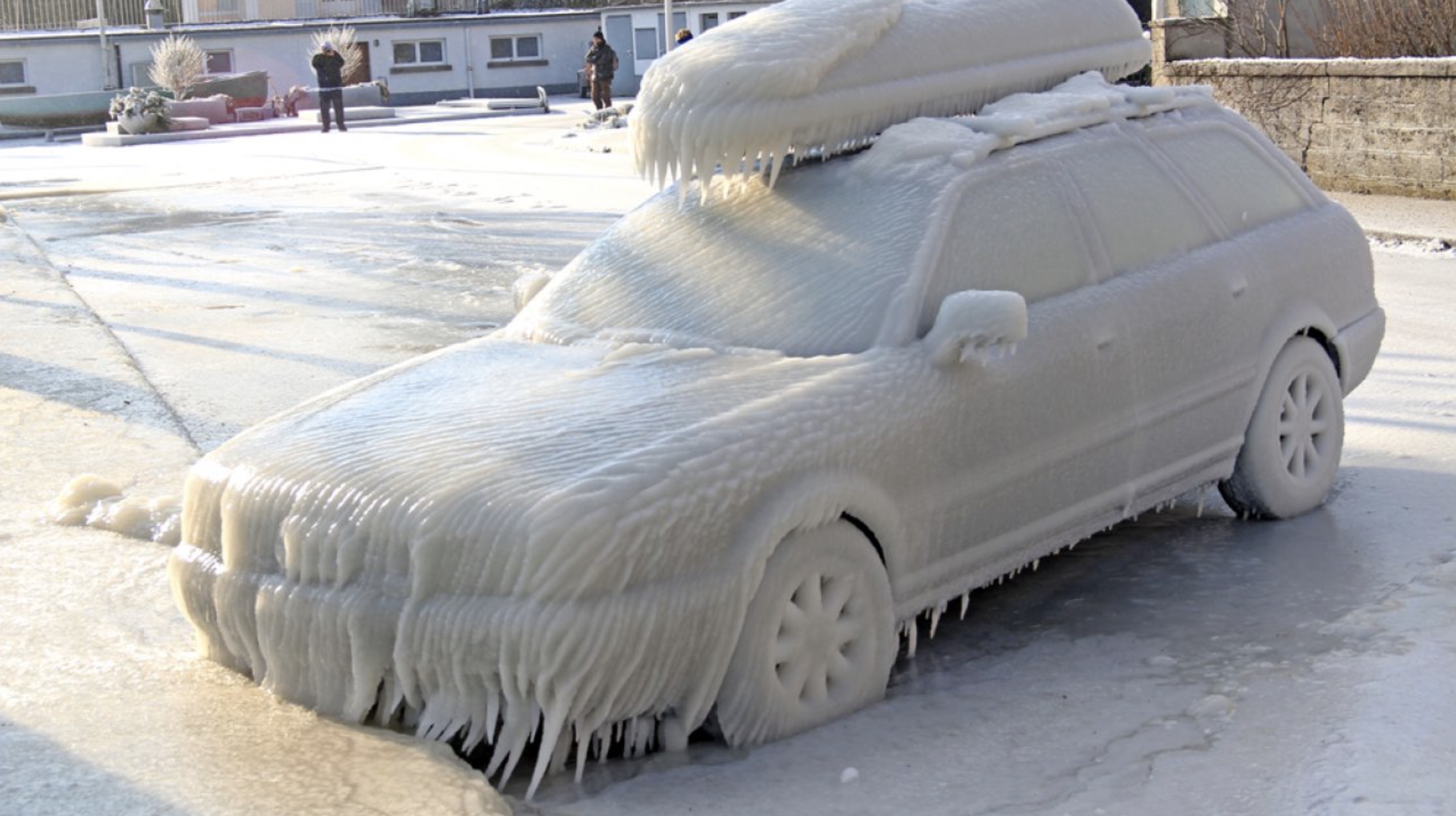 43 Ice Storms That Turned the World into a Winter Wasteland