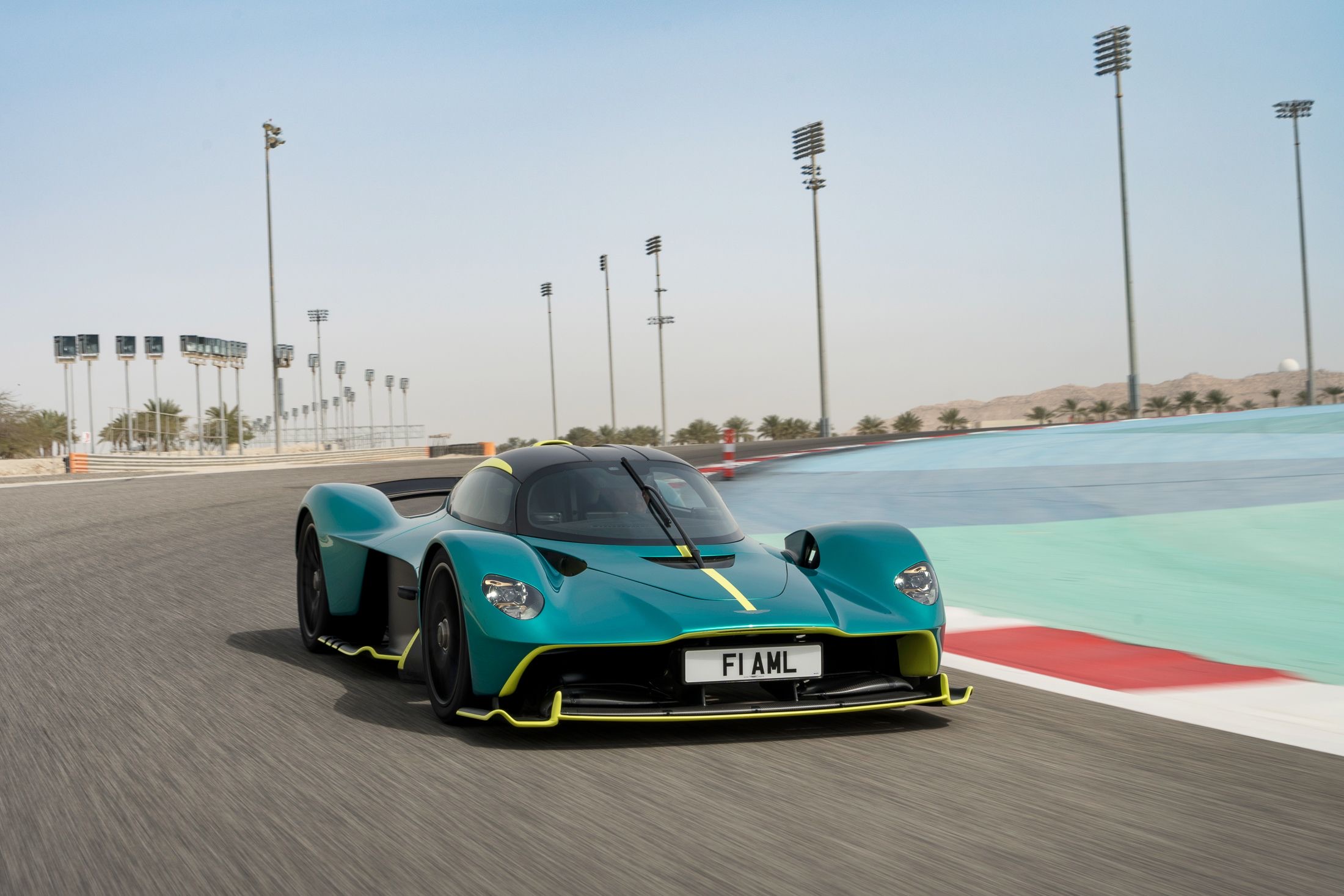 aston martin valkyrie - wwww Fi Aml