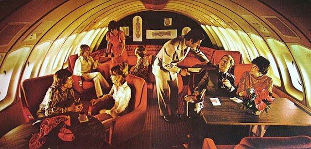 747 lounge.