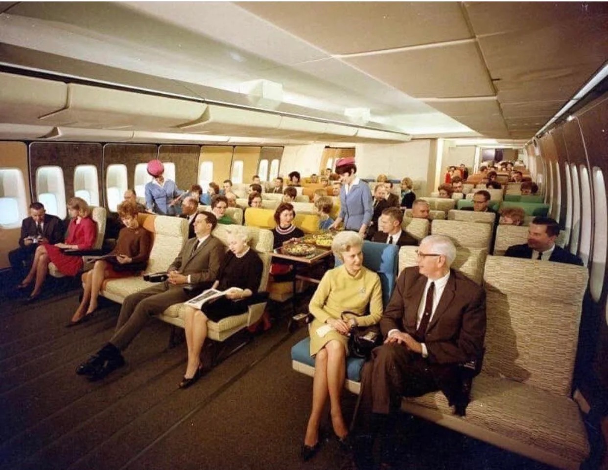 boeing 747 interior 1970