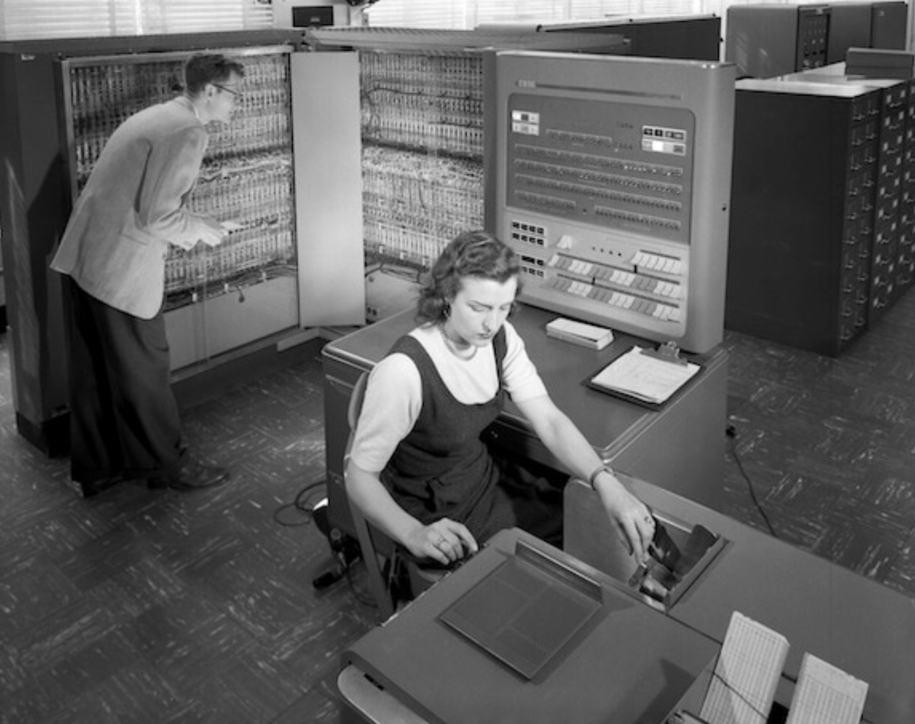 15 Inventions from the 1950s Everyone Still Relies On | eBaum's World