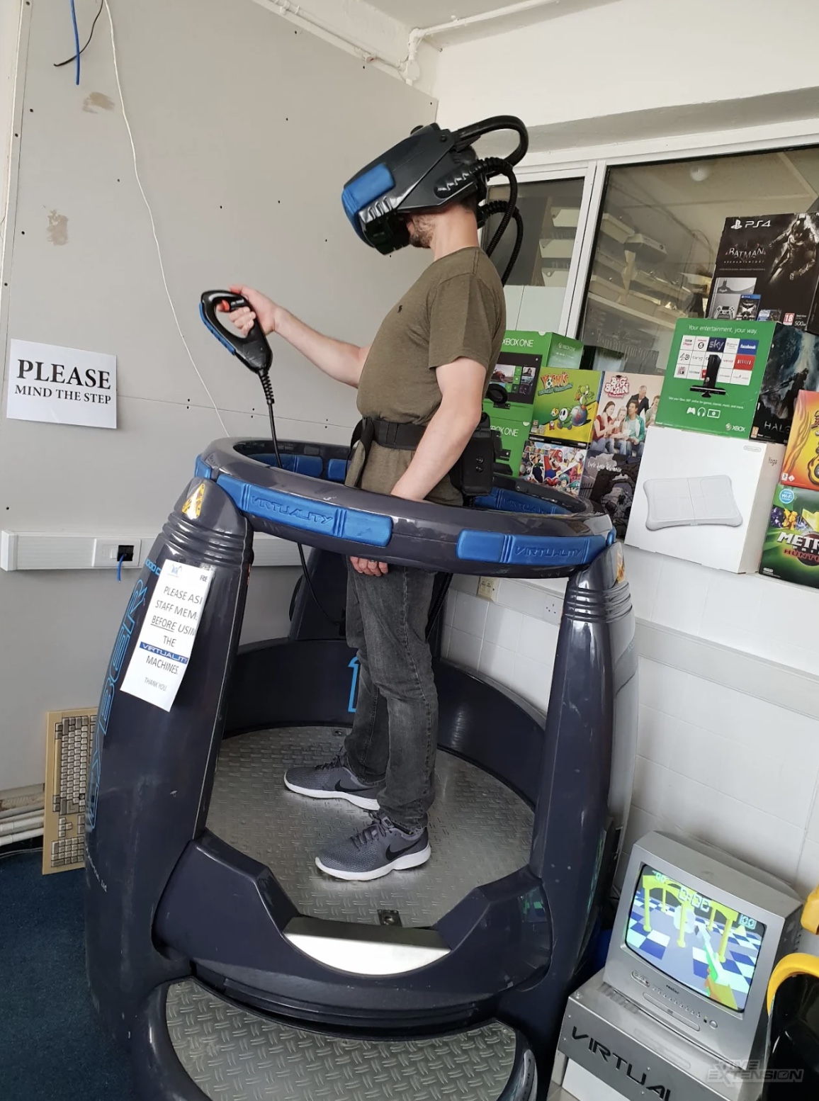 Attempts at Virtual Reality From Across History | eBaum's World