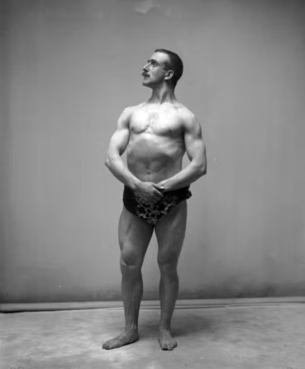 37 Vintage Pictures of Bodybuilders and Strongmen | eBaum's World