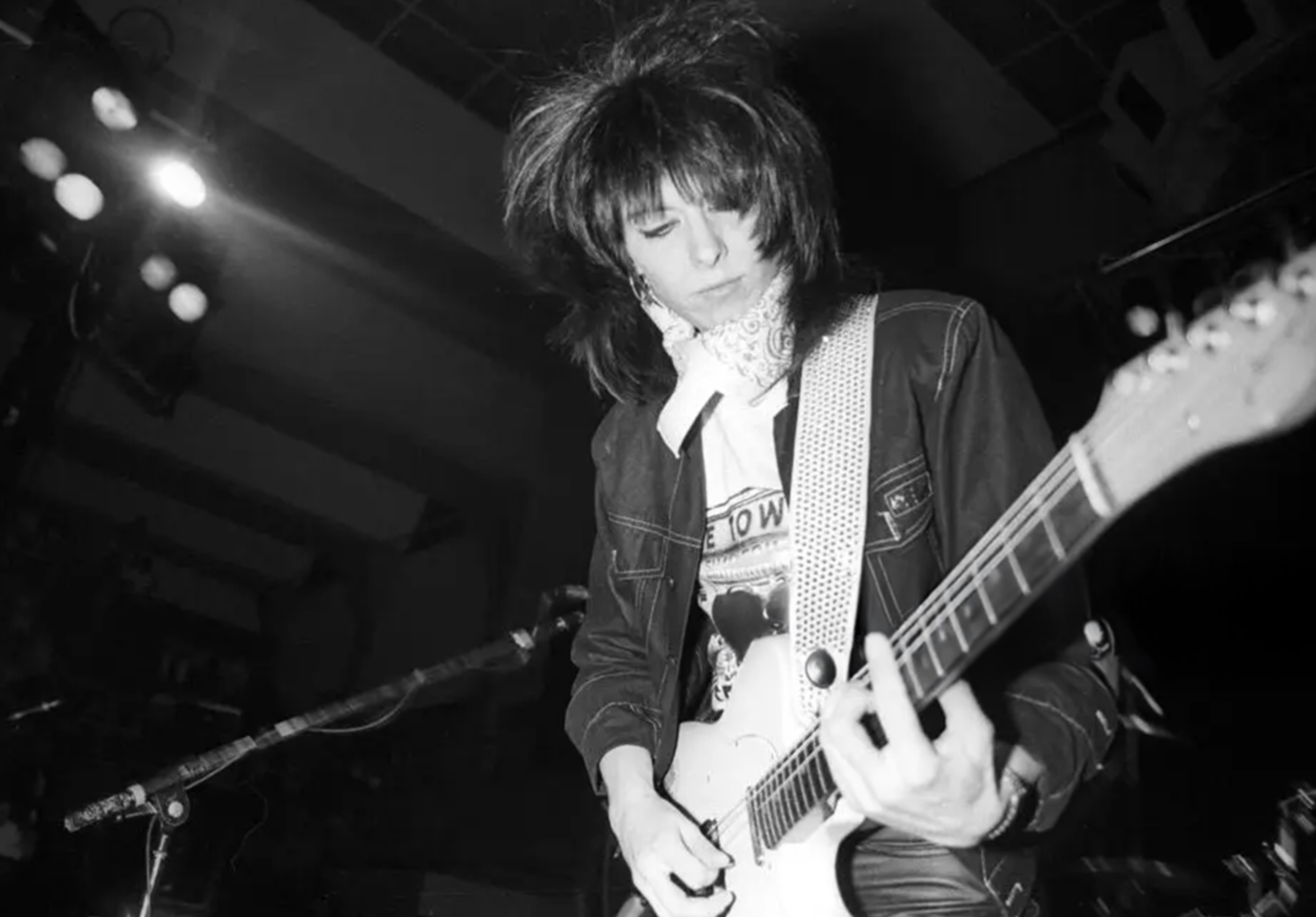 19 Pics Remembering The Pretenders, The Band That Gave Us Chrissie Hynde