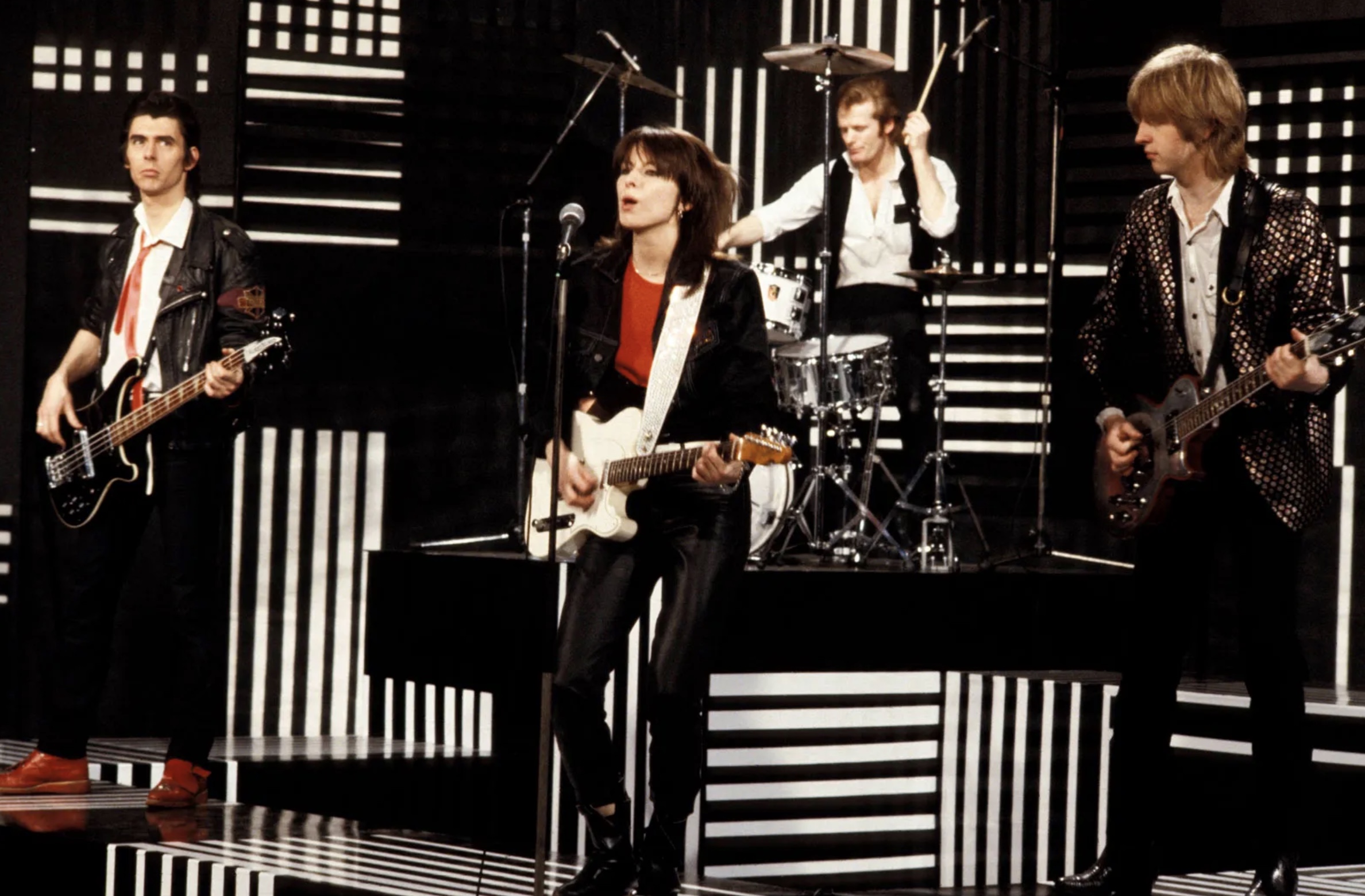 19 Pics Remembering The Pretenders, The Band That Gave Us Chrissie Hynde
