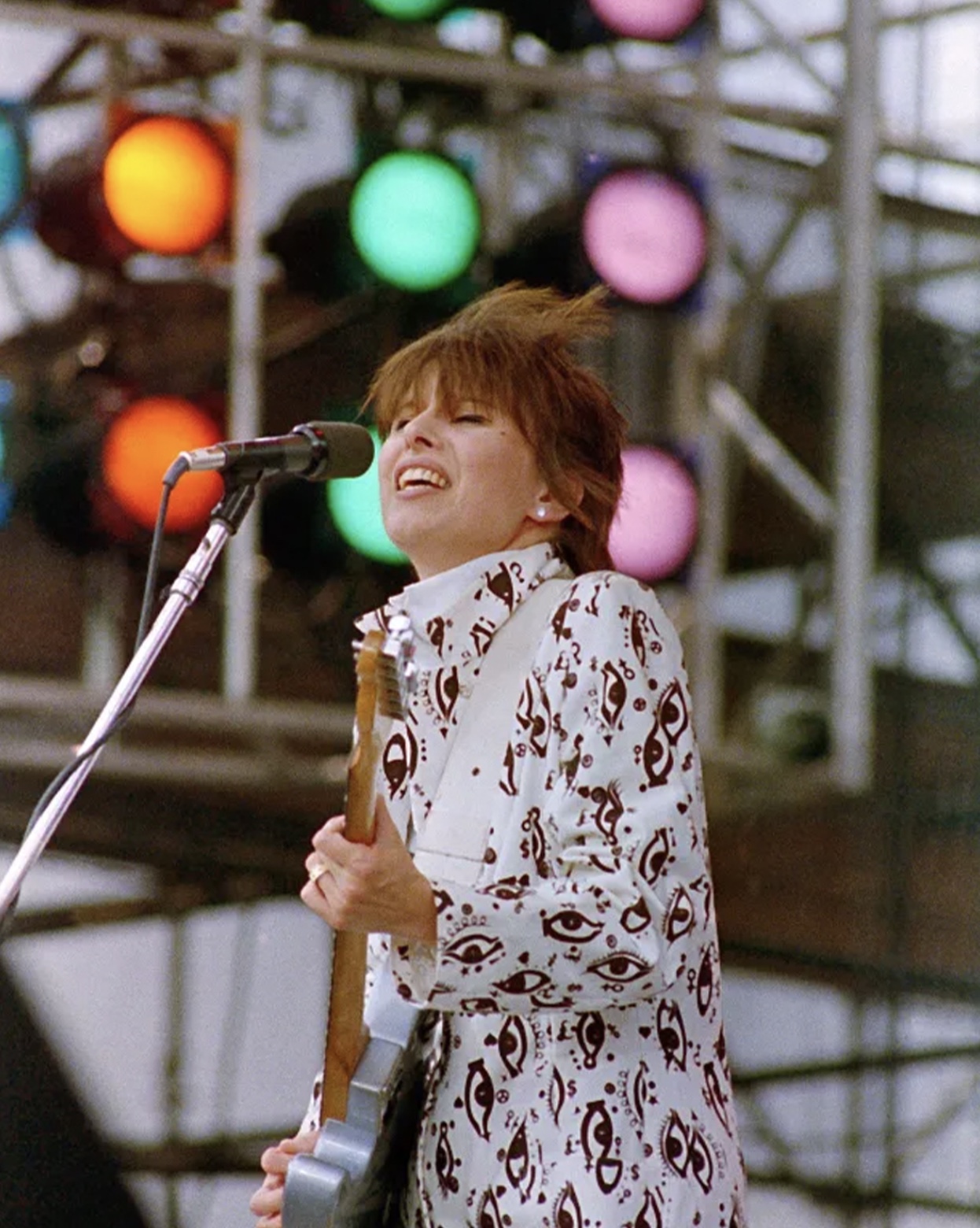 19 Pics Remembering The Pretenders, The Band That Gave Us Chrissie Hynde