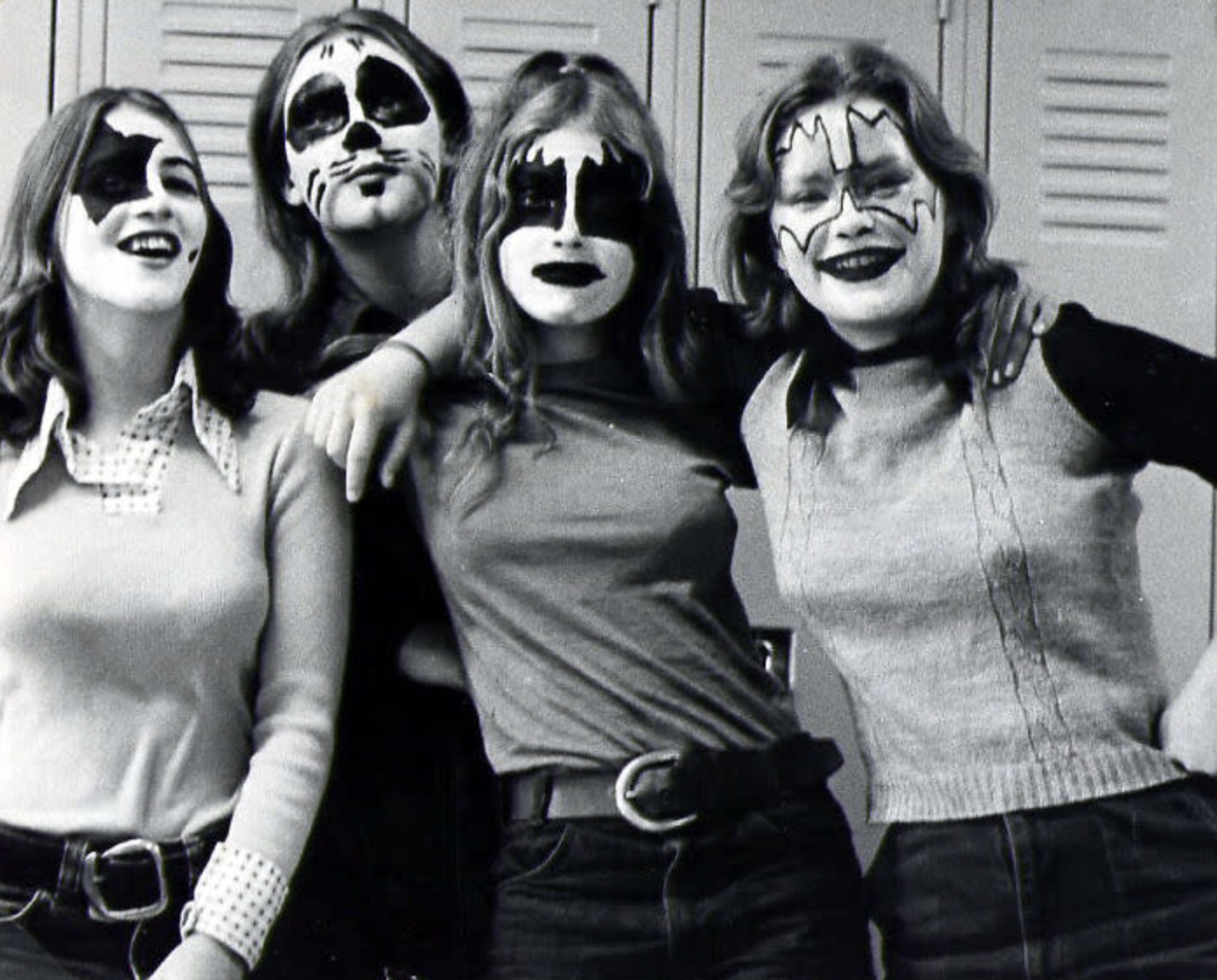 24 Photos of People Loving Life in the 70s