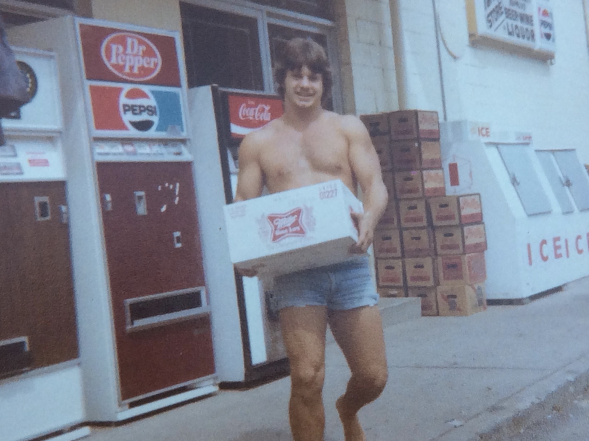 24 Photos of People Loving Life in the 70s