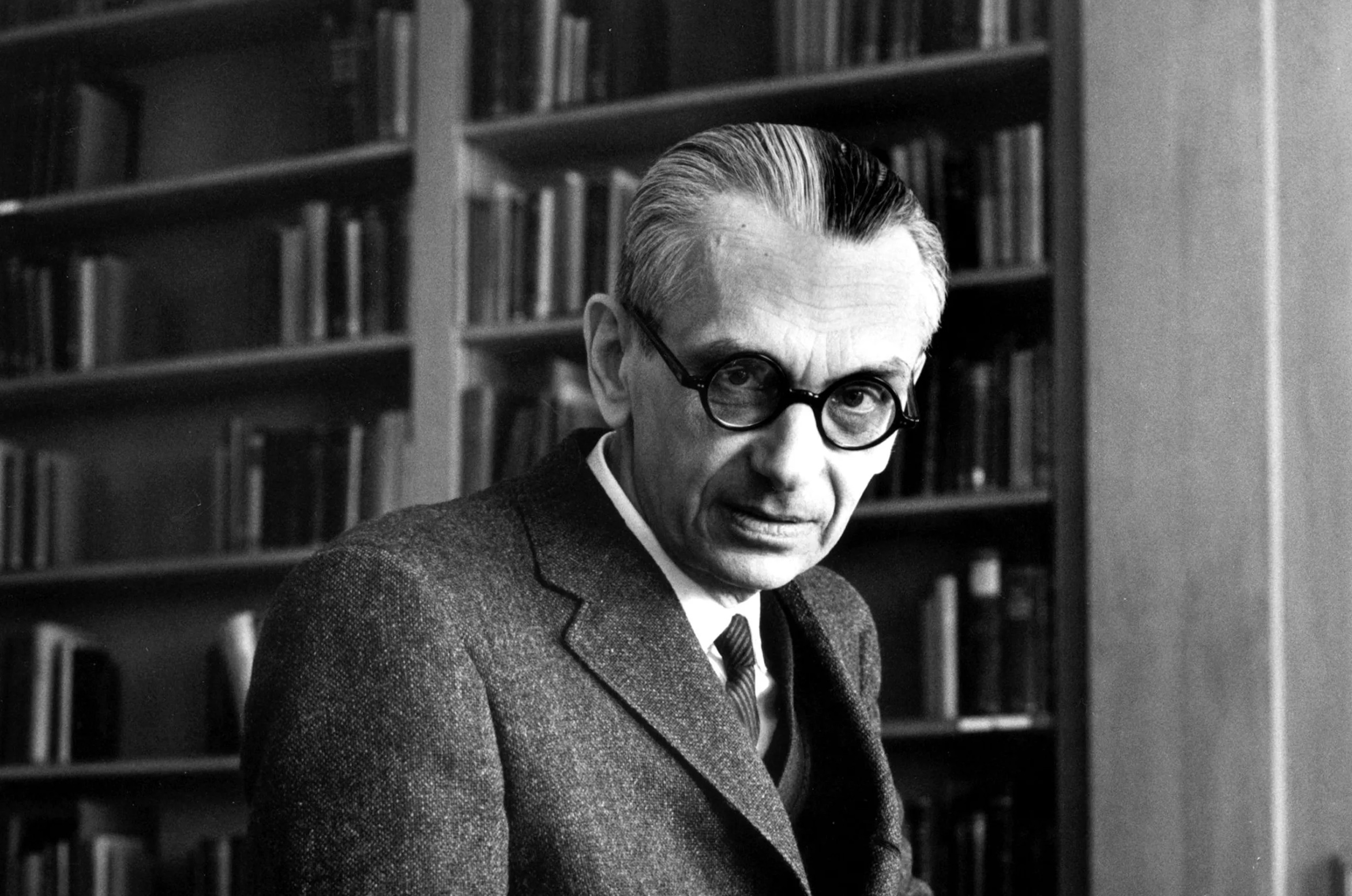 18 Little-Known Facts About Famous Historical Figures