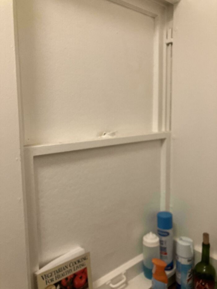 23 Infuriating Examples of 'The Landlord Special'