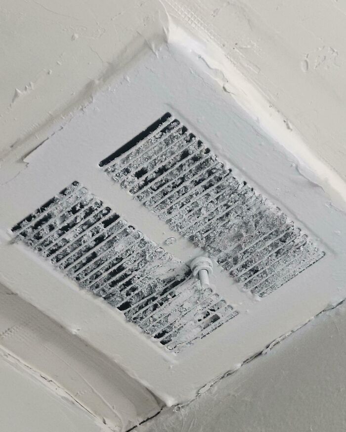 23 Infuriating Examples of 'The Landlord Special'