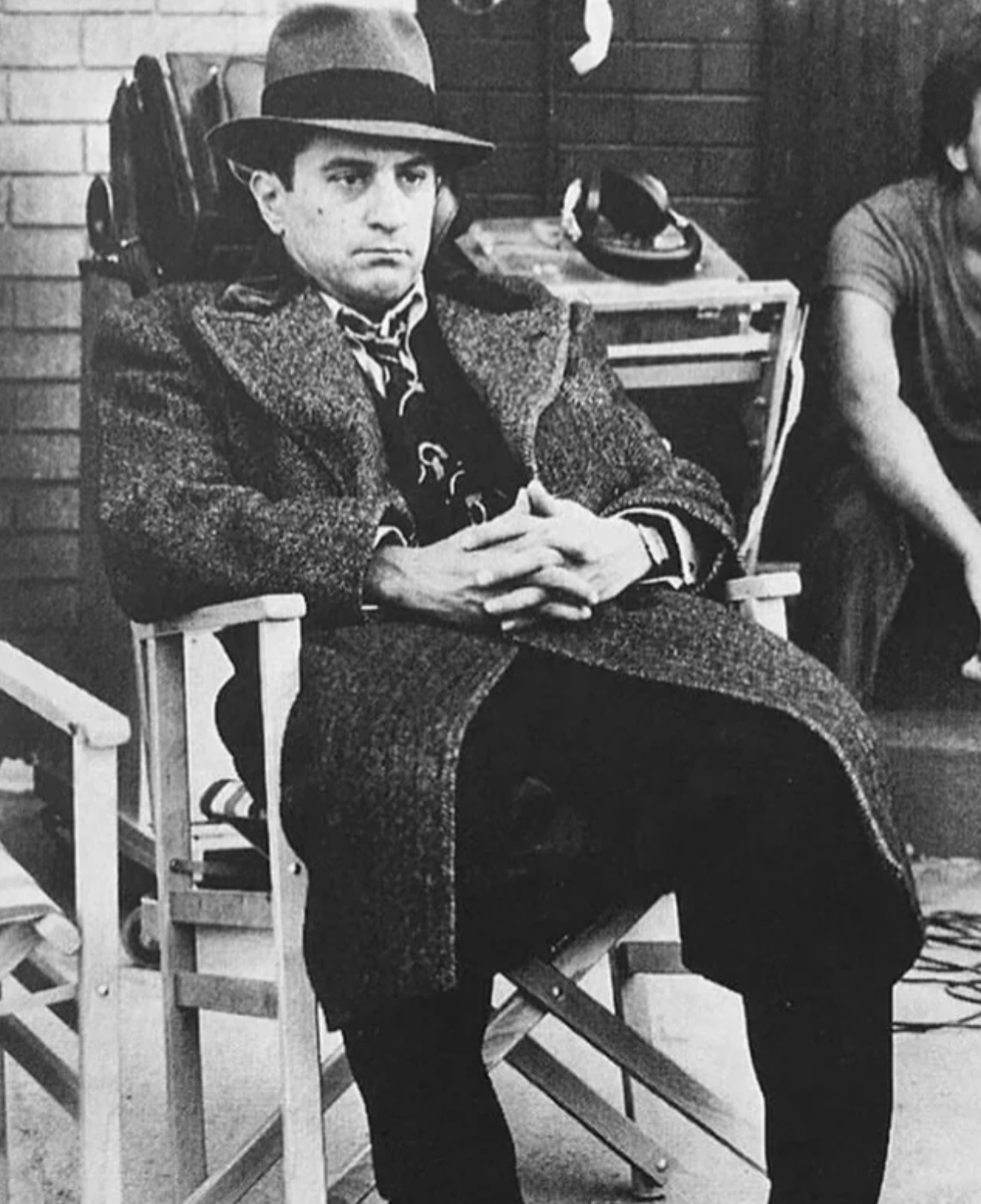 22 Behind-the-Scene Pics of Classic '80s Crime Flicks