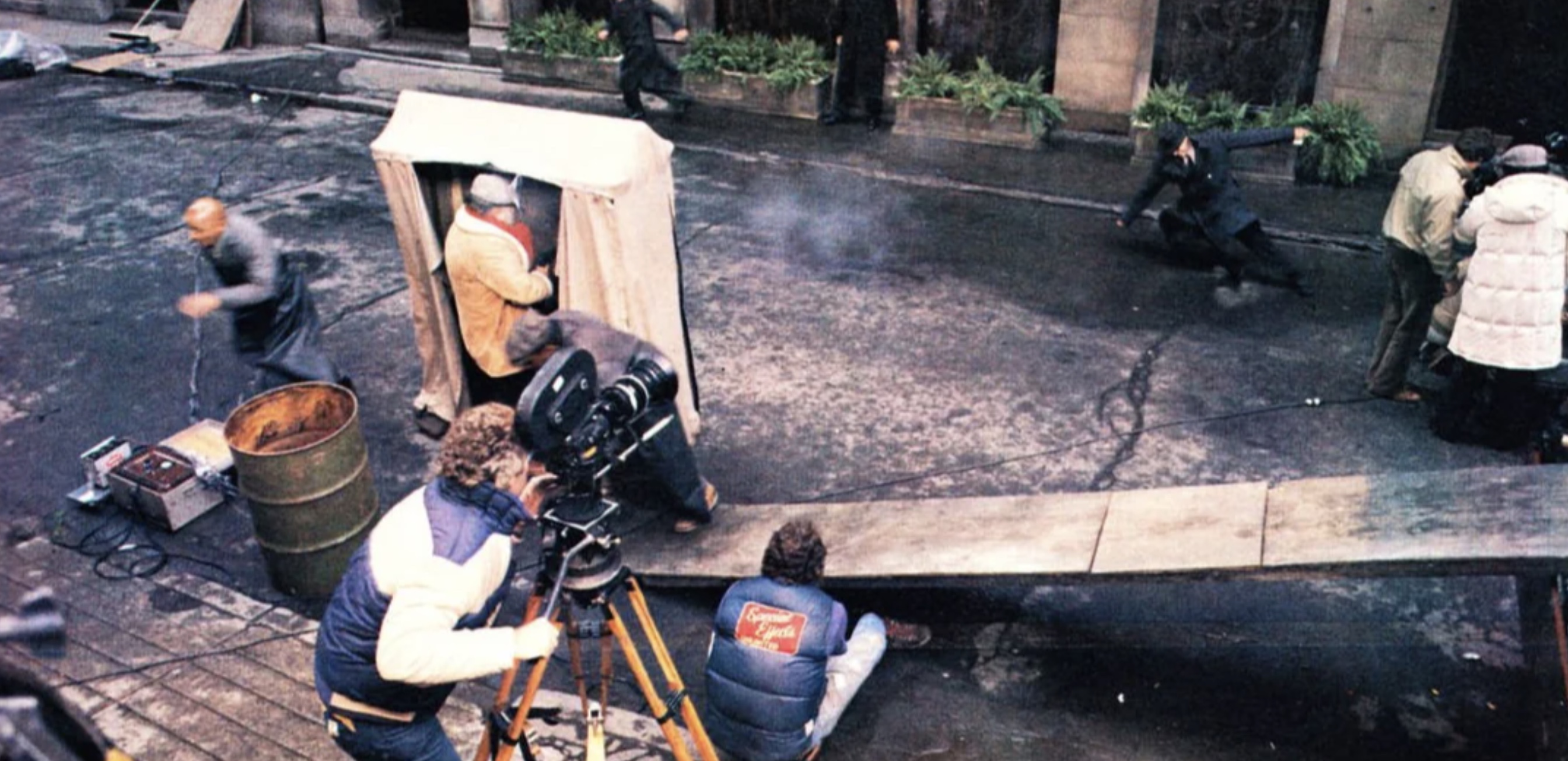 22 Behind-the-Scene Pics of Classic '80s Crime Flicks