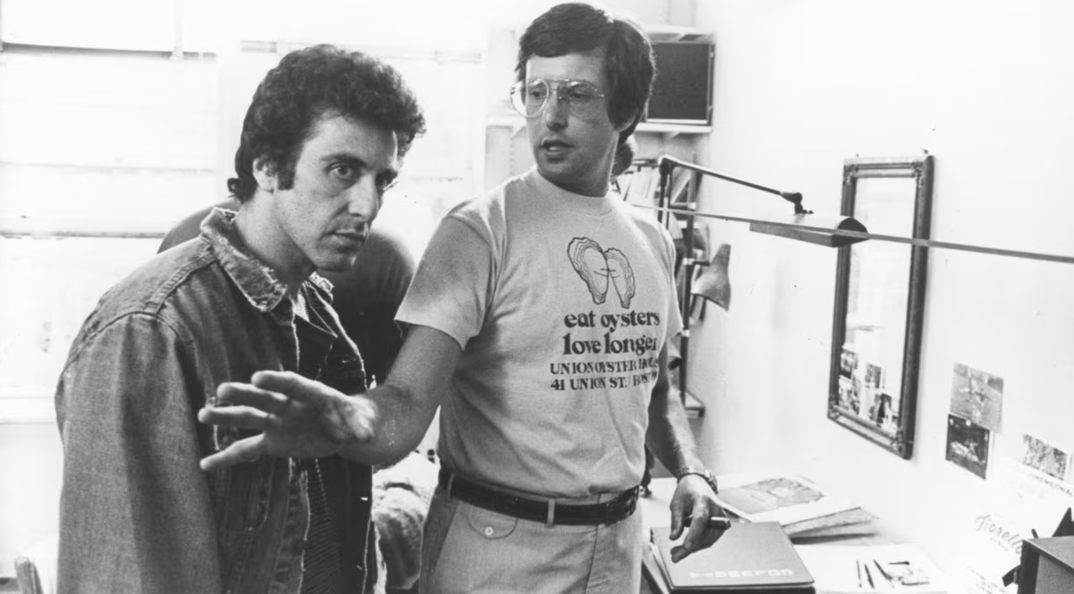 22 Behind-the-Scene Pics of Classic '80s Crime Flicks